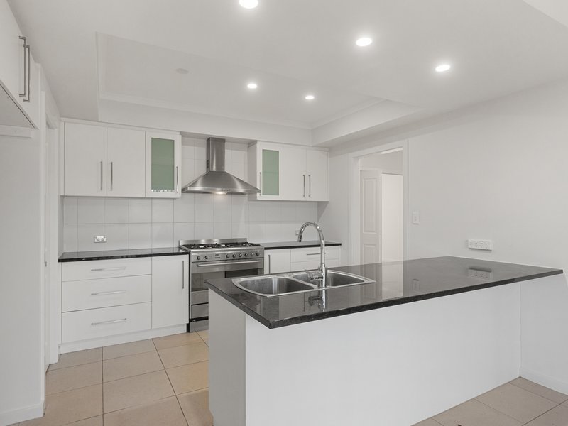 Photo - 6 Regency Road, Happy Valley SA 5159 - Image 4