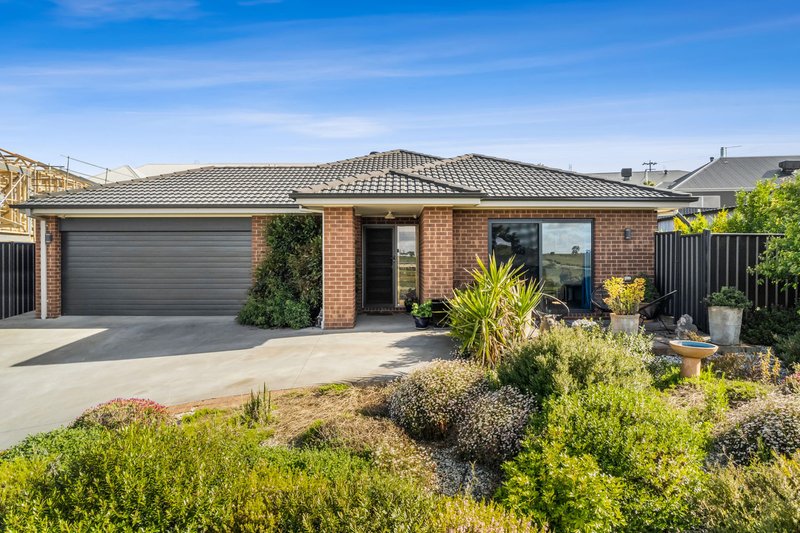 6 Rennick Avenue, Kyneton VIC 3444