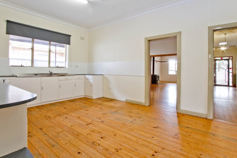 Photo - 6 Reo Road, Croydon Park SA 5008 - Image 6