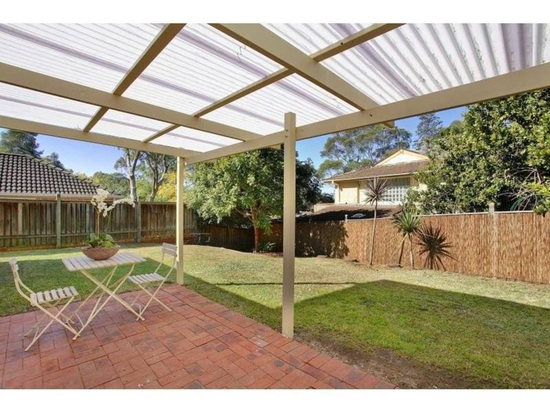 Photo - 6 Retford Way, Hornsby Heights NSW 2077 - Image 3