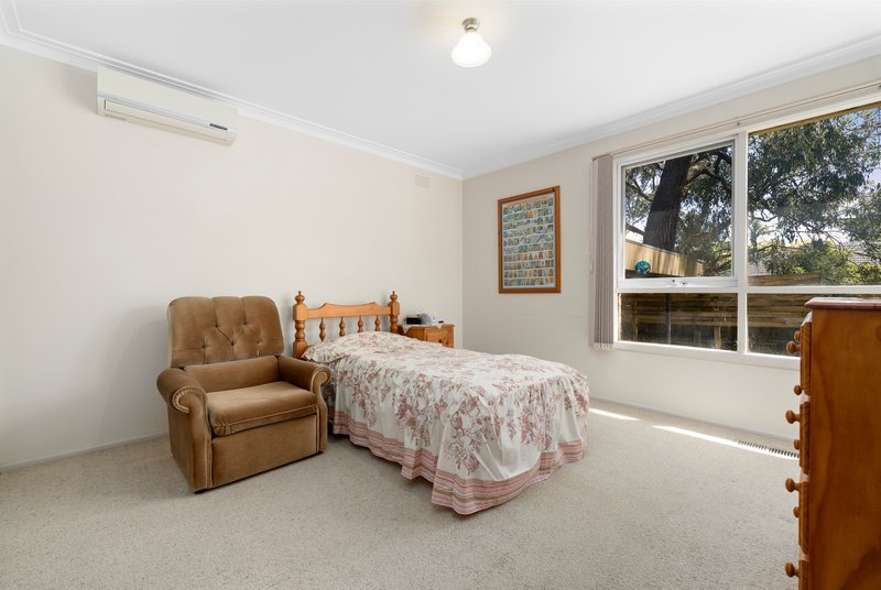 Photo - 6 Reuben Court, Blackburn South VIC 3130 - Image 8