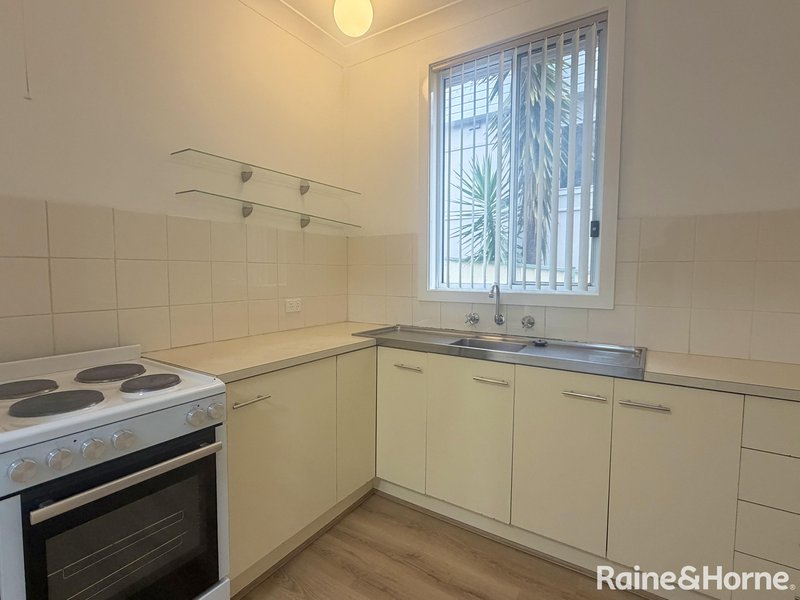 Photo - 6 Rhondda Street, Berkeley NSW 2506 - Image 2