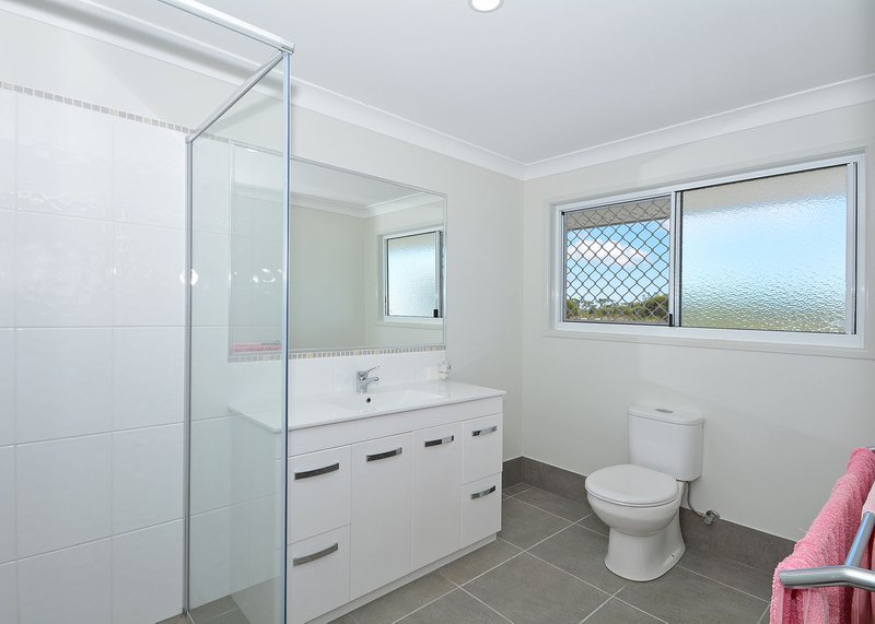 Photo - 6 Ridge View Court, Nikenbah QLD 4655 - Image 14