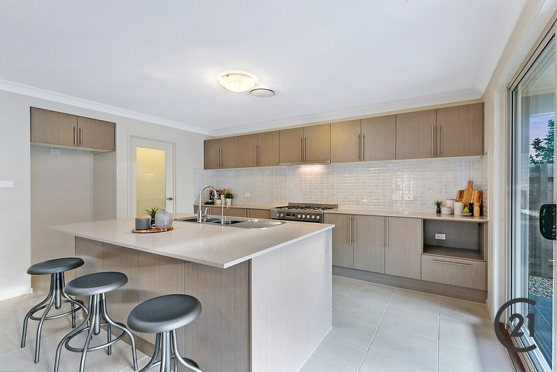 Photo - 6 Ridgeline Drive, The Ponds NSW 2769 - Image 6