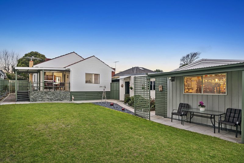 Photo - 6 Rimmer Street, Mentone VIC 3194 - Image 12