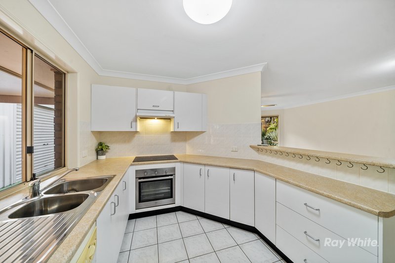 Photo - 6 Rivervista Court, Eagleby QLD 4207 - Image 6