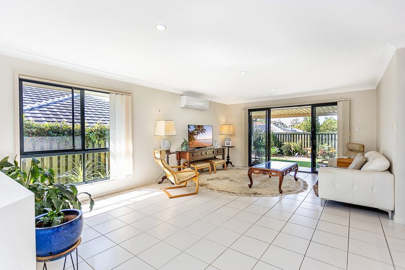 Photo - 6 Riverwood Drive, Ashmore QLD 4214 - Image 9
