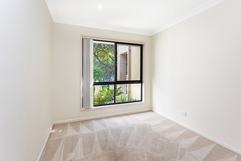 Photo - 6 Riverwood Drive, Ashmore QLD 4214 - Image 13