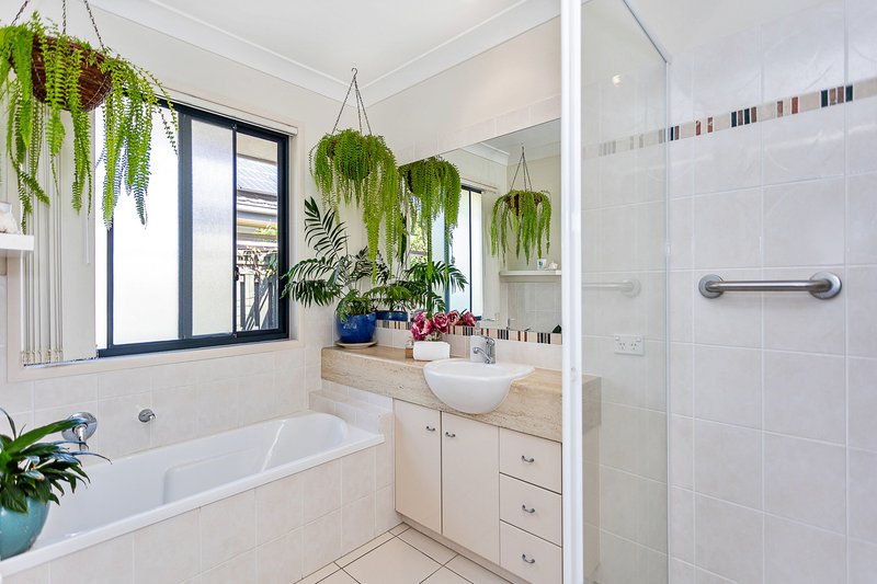 Photo - 6 Riverwood Drive, Ashmore QLD 4214 - Image 15