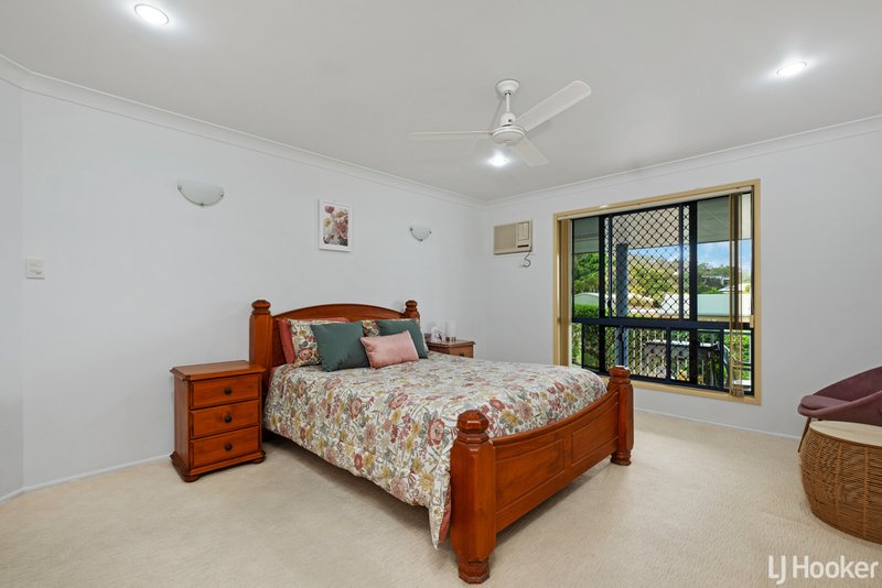 Photo - 6 Riverwood Grove, Norman Gardens QLD 4701 - Image 9