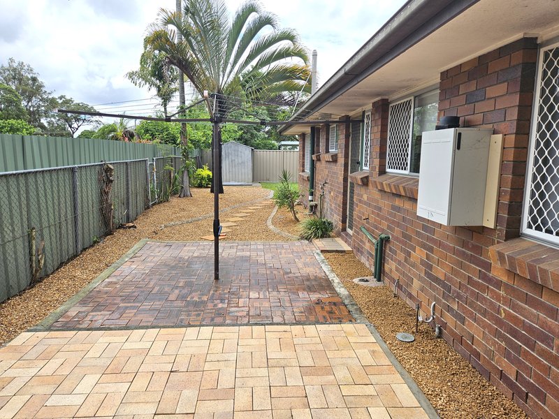 Photo - 6 Robert Street, Loganlea QLD 4131 - Image 2