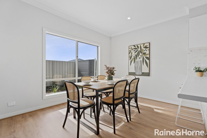 Photo - 6 Roberts Street, Strathalbyn SA 5255 - Image 7