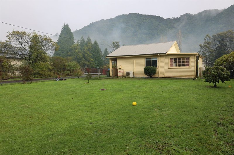 Photo - 6 Robertson Street, Queenstown TAS 7467 - Image 16