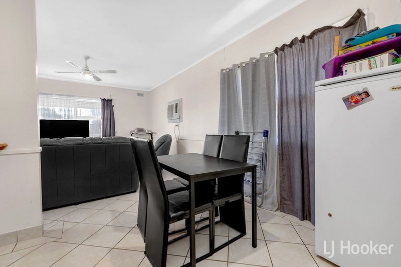 Photo - 6 Robins Street, Elizabeth Downs SA 5113 - Image 8