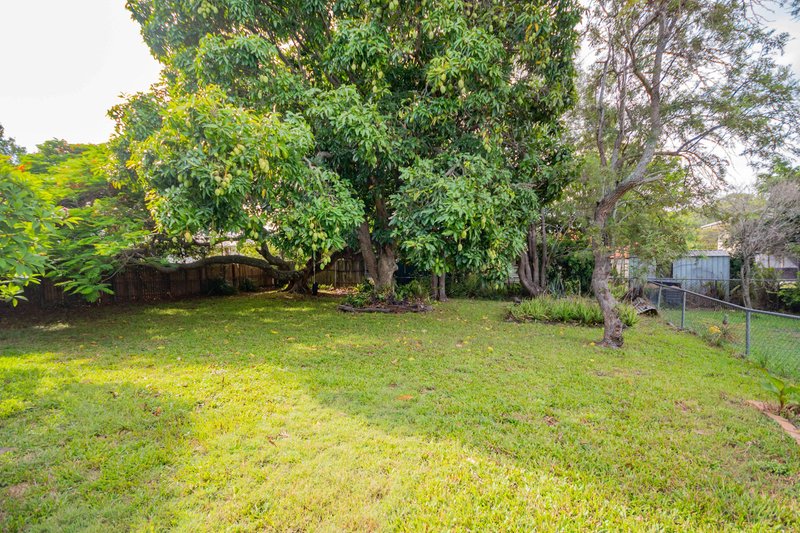 Photo - 6 Roby Street, Wynnum QLD 4178 - Image 16