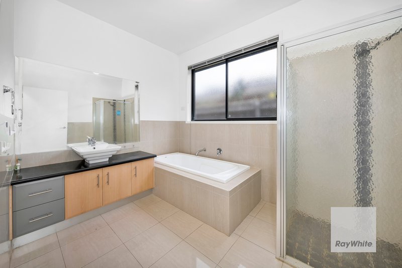 Photo - 6 Rockland Court, Taylors Hill VIC 3037 - Image 6