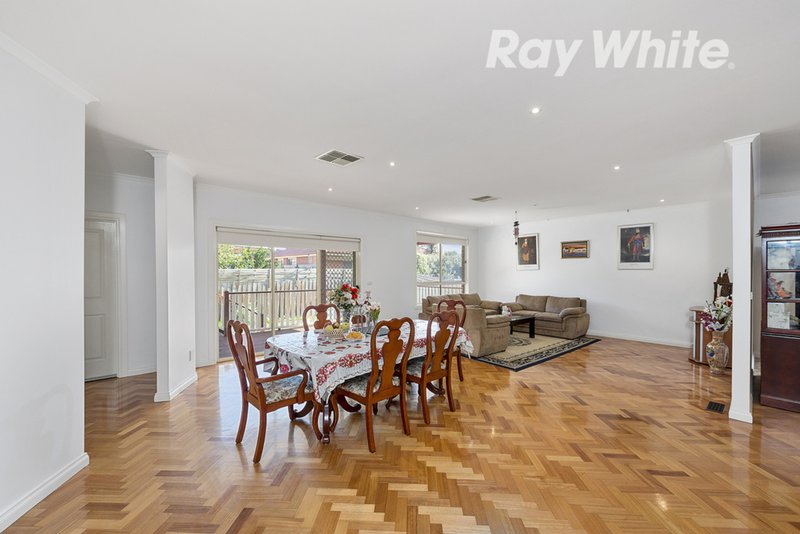 Photo - 6 Rocky Court, Epping VIC 3076 - Image 4