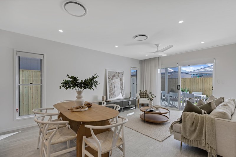 Photo - 6 Rocky Drive, Banya QLD 4551 - Image 3