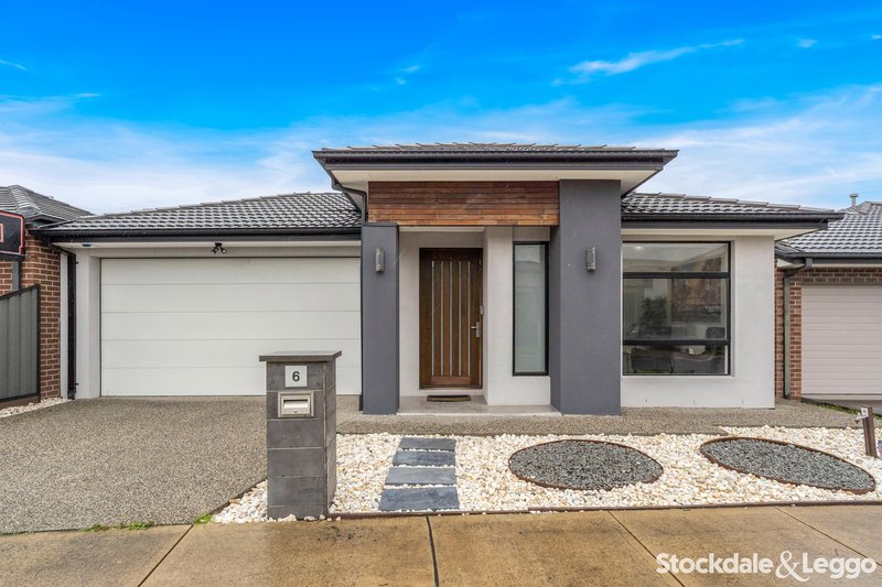 Photo - 6 Roebling Street, Craigieburn VIC 3064 - Image