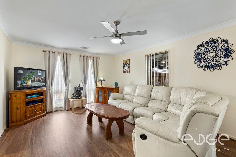 Photo - 6 Rogers Crescent, Paralowie SA 5108 - Image 4