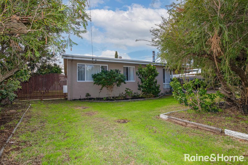 Photo - 6 Roman Road, Bunbury WA 6230 - Image 2