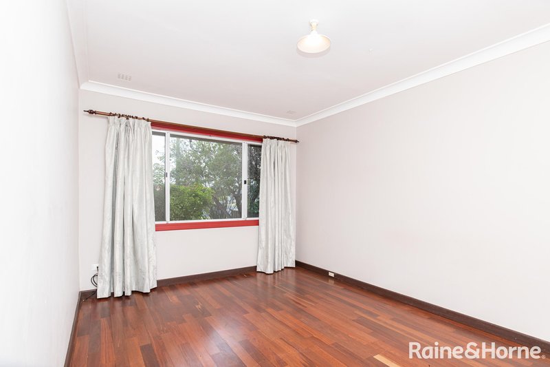 Photo - 6 Roman Road, Bunbury WA 6230 - Image 4