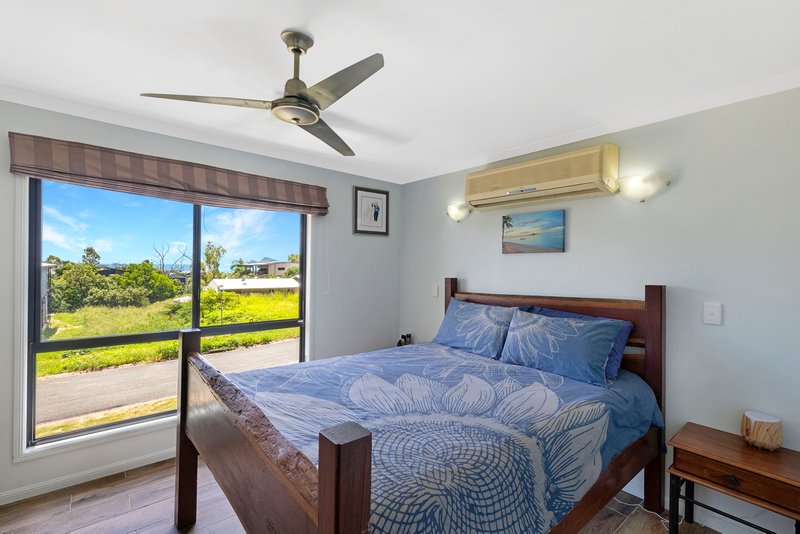 Photo - 6 Roseric Crescent, Hideaway Bay QLD 4800 - Image 13