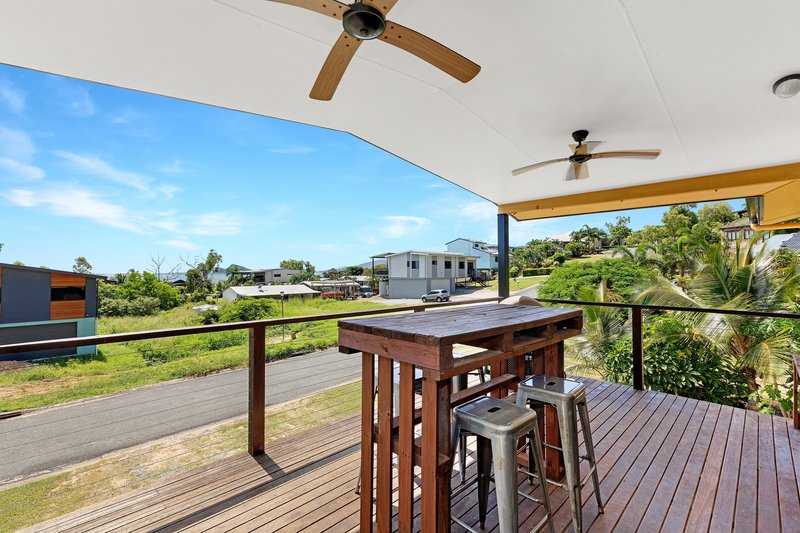 Photo - 6 Roseric Crescent, Hideaway Bay QLD 4800 - Image 16