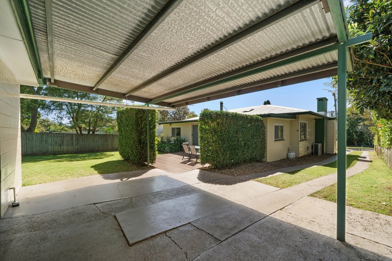 Photo - 6 Ross Street, Mount Lofty QLD 4350 - Image 13