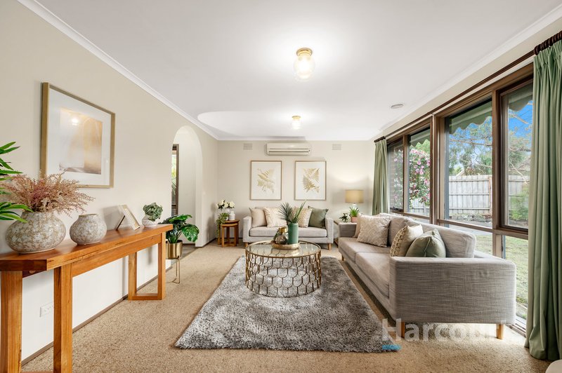 Photo - 6 Rothbury Court, Wantirna VIC 3152 - Image 3