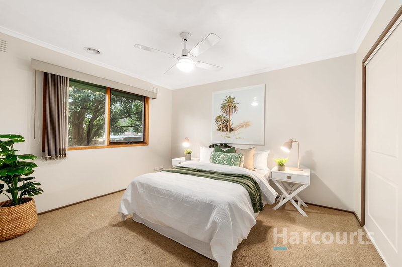 Photo - 6 Rothbury Court, Wantirna VIC 3152 - Image 9