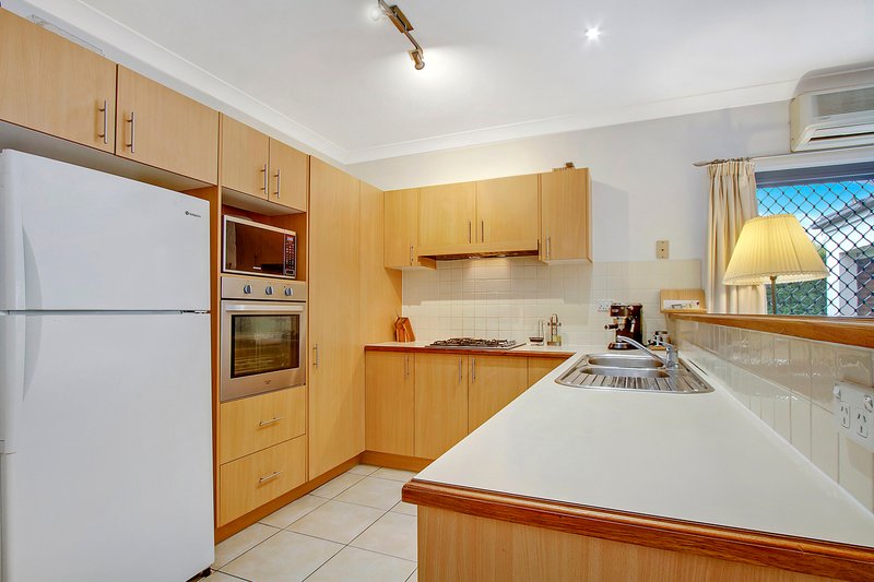 Photo - 6 Rothbury Terrace, Stanhope Gardens NSW 2768 - Image 3