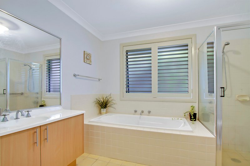 Photo - 6 Rothbury Terrace, Stanhope Gardens NSW 2768 - Image 5