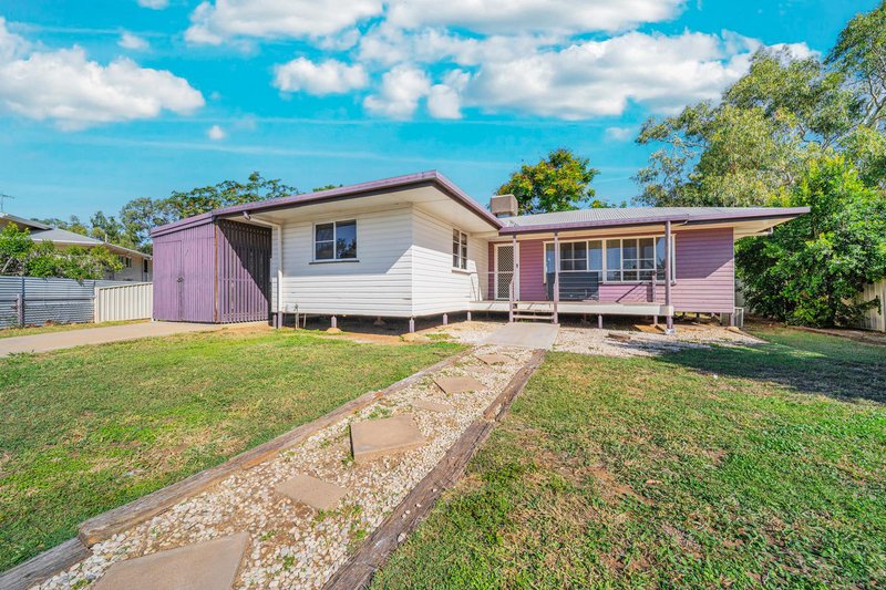 Photo - 6 Round Tree Drive, Emerald QLD 4720 - Image 1