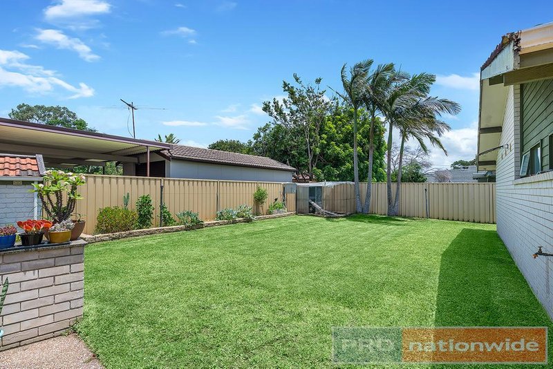 Photo - 6 Ruthven Avenue, Milperra NSW 2214 - Image 7