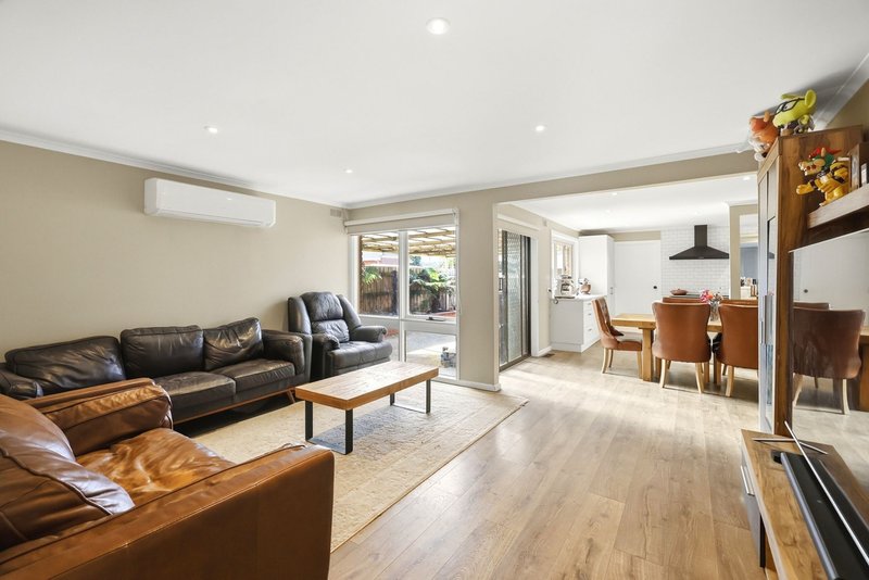 Photo - 6 Ryan Court, Melton VIC 3337 - Image 8