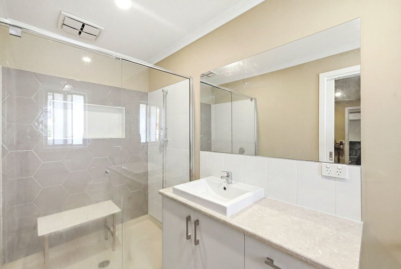 Photo - 6 Ryan Court, Melton VIC 3337 - Image 13