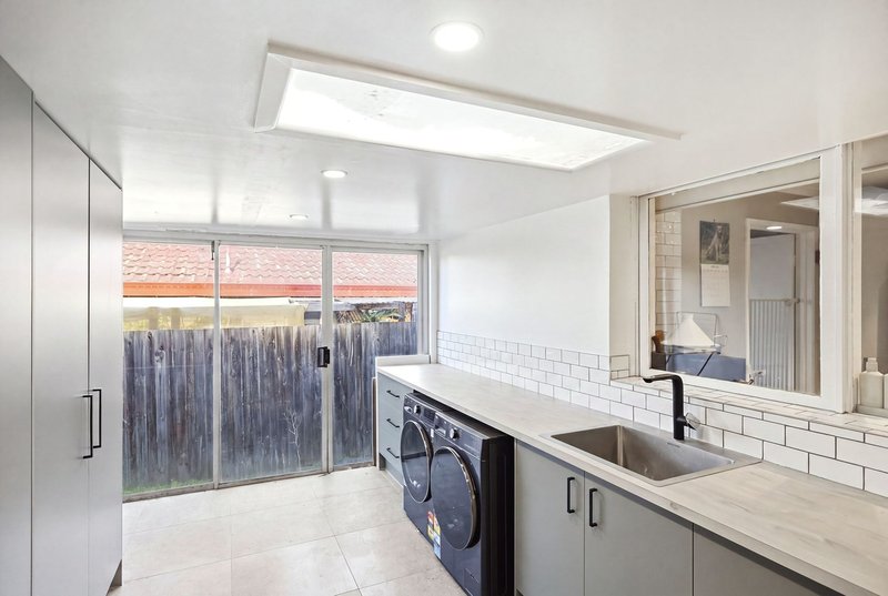 Photo - 6 Ryan Court, Melton VIC 3337 - Image 21