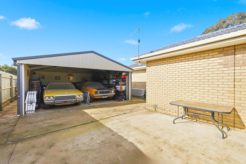 Photo - 6 Ryan Court, Melton VIC 3337 - Image 23