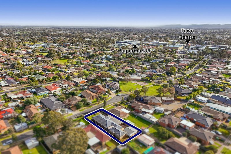 Photo - 6 Ryan Court, Melton VIC 3337 - Image 27