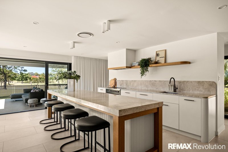 Photo - 6 Saint Andrews Drive, Cornubia QLD 4130 - Image 8