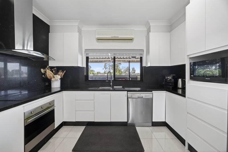 Photo - 6 Saladine Avenue, Punchbowl NSW 2196 - Image 4