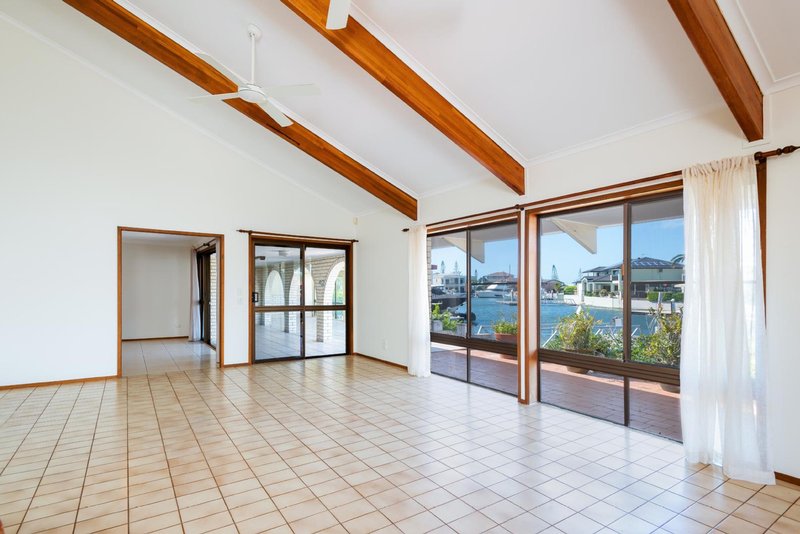 Photo - 6 Salamau Street, Runaway Bay QLD 4216 - Image 8