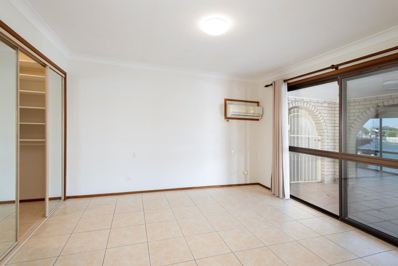 Photo - 6 Salamau Street, Runaway Bay QLD 4216 - Image 11