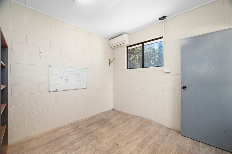Photo - 6 Salisbury Crescent, Kirwan QLD 4817 - Image 13