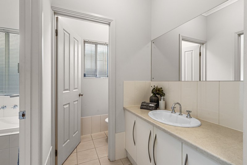 Photo - 6 Salmon Gum Crescent, Blakeview SA 5114 - Image 17