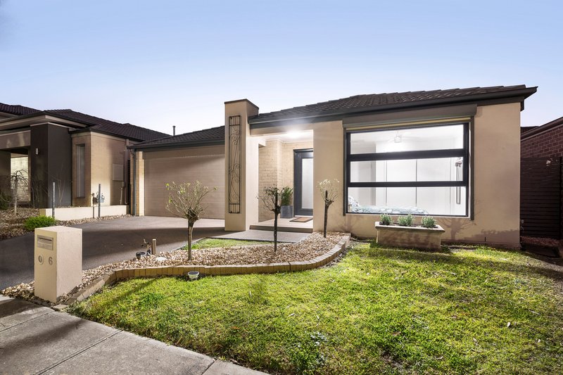 Photo - 6 Samos Drive, Greenvale VIC 3059 - Image 3