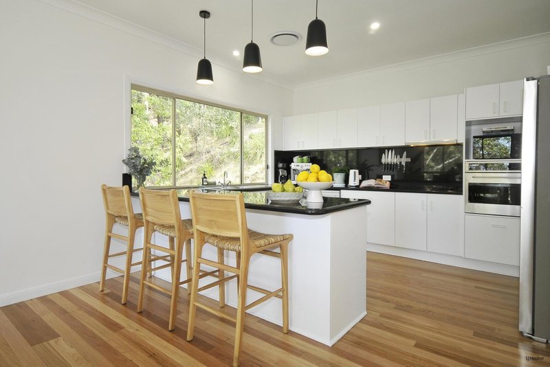 Photo - 6 Sanctuary Crescent, Currumbin QLD 4223 - Image 10