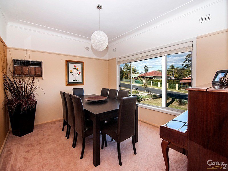 Photo - 6 Sandakan Road, Revesby Heights NSW 2212 - Image 2