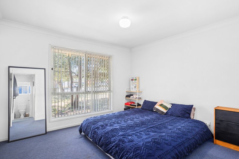 Photo - 6 Sanflex Street, Darra QLD 4076 - Image 4